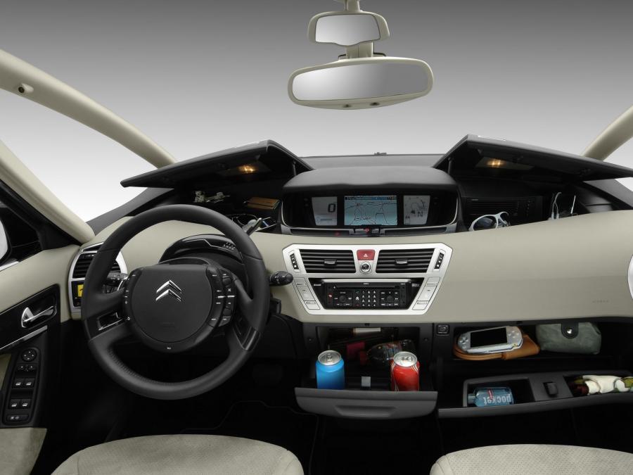  Citroen Grand C4 Picasso 2006 года  (фото 4 из 16)